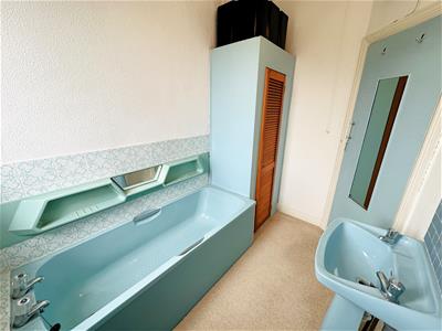 Picture 10